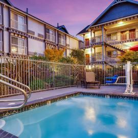Best Western Plus Bayshore Inn, hotel di Eureka