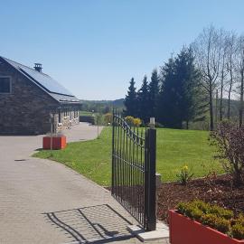 Sixine House, long weekend special, Hotel in Ovifat