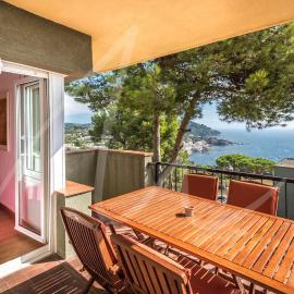 Xaloc by SeaMount Rentals, hotel in Calella de Palafrugell