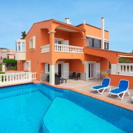 Villa Lirica, hotell i Cala Blava