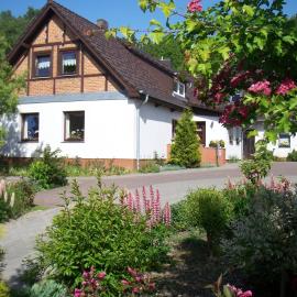 Appartement 2 Garten, hotel u gradu Bergen auf Rigen