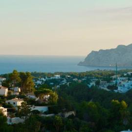 Charming Villa in Montemar with private pool and sea views