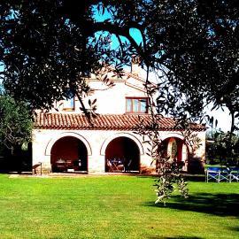 B&B La Casa tra gli Ulivi, hotel in Civitanova Marche