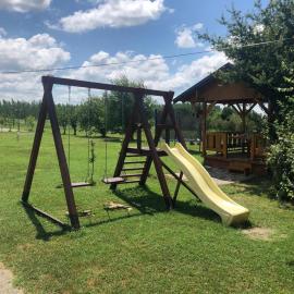 Salaš Gnijezdo: Baçka Palanka şehrinde bir otel