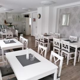 Pension Unikum Waldheim, hotel di Waldheim