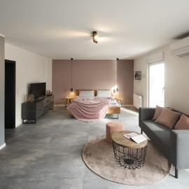 Claes Weinquartier - Appartements & Wine by Niko Schmitt