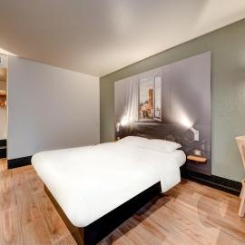 B&B HOTEL Louveciennes, hotel din Louveciennes