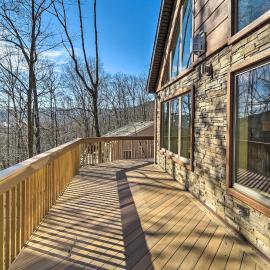 Cabin w/ Mtn View, 4 Mi to Massanutten Resort, hotel a Massanutten