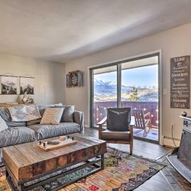 Dillon में, होटल 7 Mi to Keystone: Mtn-View Abode w/ Deck!