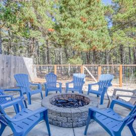 Serenity Shores - Meredith Lodging, Hotel in Pacific City