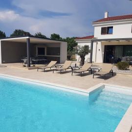 Villa Caprice - Krk, hotel u gradu Milohnići