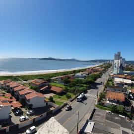 Apto Dona Elvira Vista Mar 8 andar, hotel a Piçarras