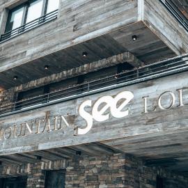 Mountain See Lodge, hotel sa See