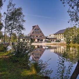 Hotel Haus Tiefenbach, hotel din Bullange