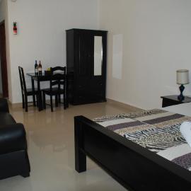 Hotel Coastalbay 2 & Golf Cart Rental, hotel a San Pedro