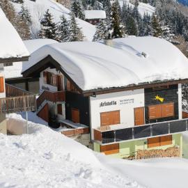 Haus-Aristella, hotel a Riederalp