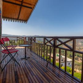 BluSalzz Homes - The Himalayan Bungalow, Almora - Uttarakhand, hotell sihtkohas Almora
