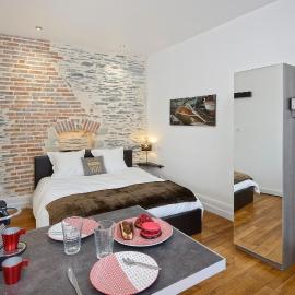 Hyper Centre Rue Valdemaine, hotel em Angers