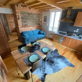Appartement rénové 4pers tout confort & garage, Hotel in Cauterets