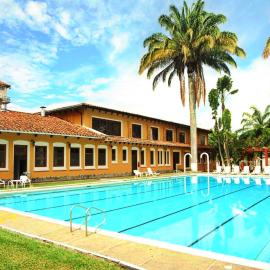 Hotel Guadalajara, hótel í Buga