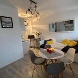 Apartman Jež - free parking, self check in, hotell i Karlovac