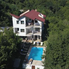 Calea Poienii Penthouse, hotel em Brasov