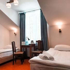 Hotel "XAVIER", Hotel in Lubycza Królewska