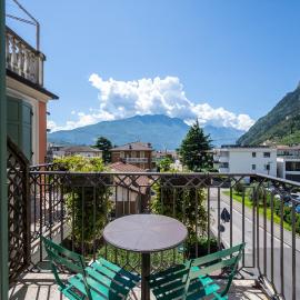 Villa Bellaria، فندق في ريفا ديل غاردا