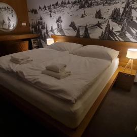 Snowland Apartmány, hotel in Stará Turá