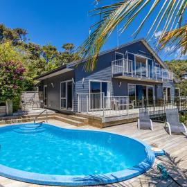 Harbour View, hotel in Whangaroa