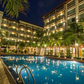 Royal Empire Hotel