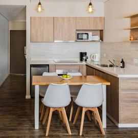 LEVEL Suites una propuesta diferente en el centro de Bahía, hotel in Bahía Blanca