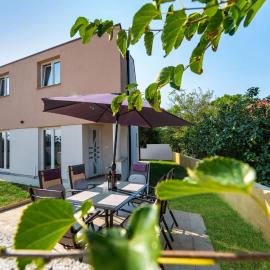 Kuca za odmor Natali, hotell i Nin
