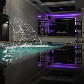 Garni Hotel Dash, хотел в Нови Сад
