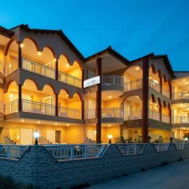 House Aggeliki, hotel a Kalamítsi
