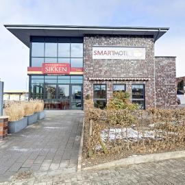 SmartMotel Emden - by Quartier96 GmbH, hotel Emdenben