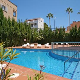 Apartamentos Sema, hotel i Son Servera
