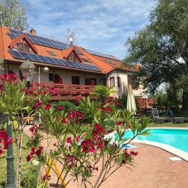 Zsanett Hotel, hotell sihtkohas Balatonkeresztúr