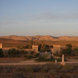 Complexe touristique FORT BOU-JERIF, хотел в Гуелмим