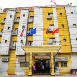 Hôtel Libertis, отель в Дуале