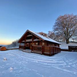 Pine Lodge, ξενοδοχείο σε Gorebridge