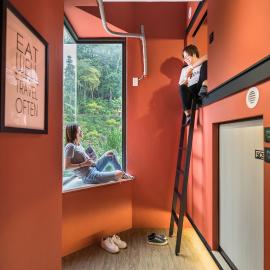 Owl Hostel 貓頭鷹旅店، فندق في يوشيه
