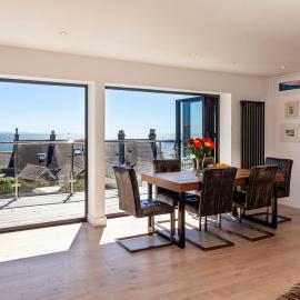 The Penthouse, Hotel in Penzance