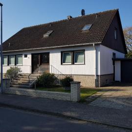WEDEMARK-Apartment-Haus für bis zu 24 Personen, hotel v mestu Wedemark