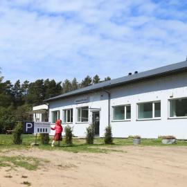 Kihnu Sadama Öömaja Guesthouse, hotell Lemsis