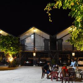 Mobile Home Ho Tram Pristine Beach – hotel w mieście Thuận Biên