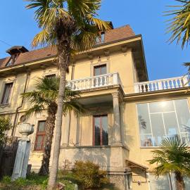 Frankie’s House, hotel em Ghiffa