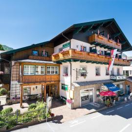 Hotel-Garni Schernthaner, hotel sa Sankt Gilgen