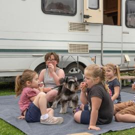 Leithfield Beach Holiday Park، فندق في Leithfield