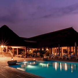 Lions Valley Lodge, hotel in Nambiti Game Reserve
